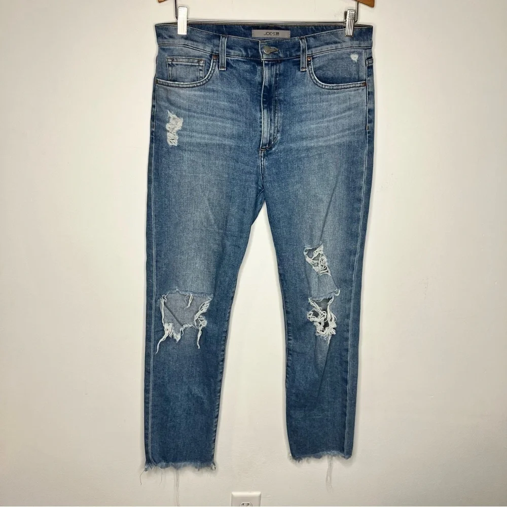 Joe’s jeans distressed high rise straight ankle jeans‎ size 30